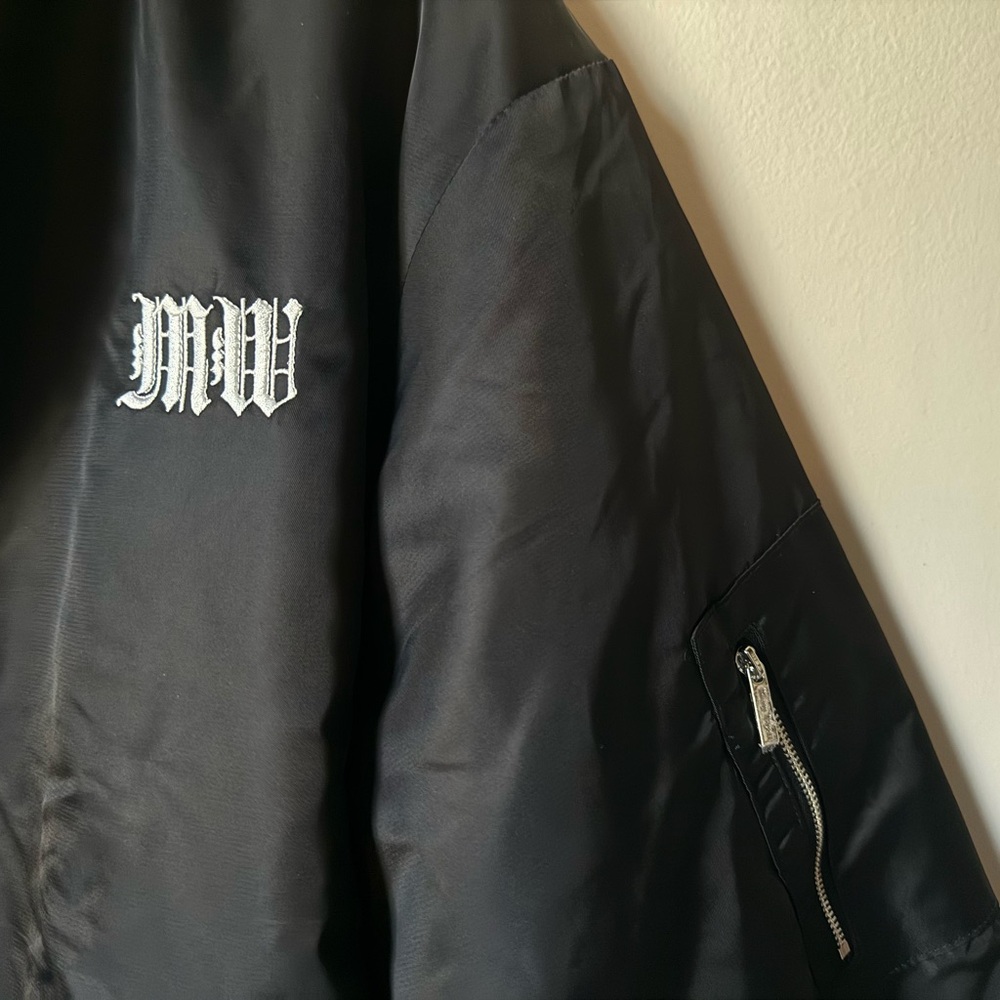 Black Graphic Bomber Jacket - Picture 4 of 10